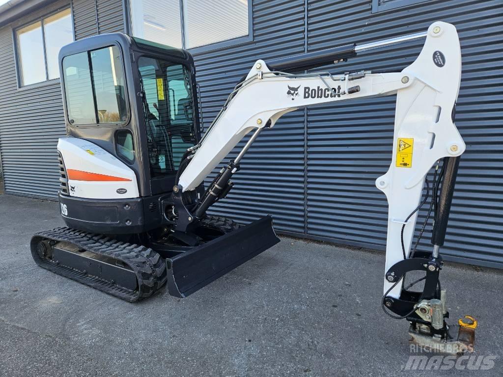 Bobcat e26 Мини-экскаваторы