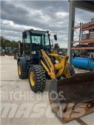 Komatsu WA80M-8 Малые погрузчики