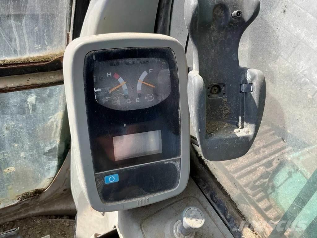 Kobelco SK235SR Гусеничные экскаваторы
