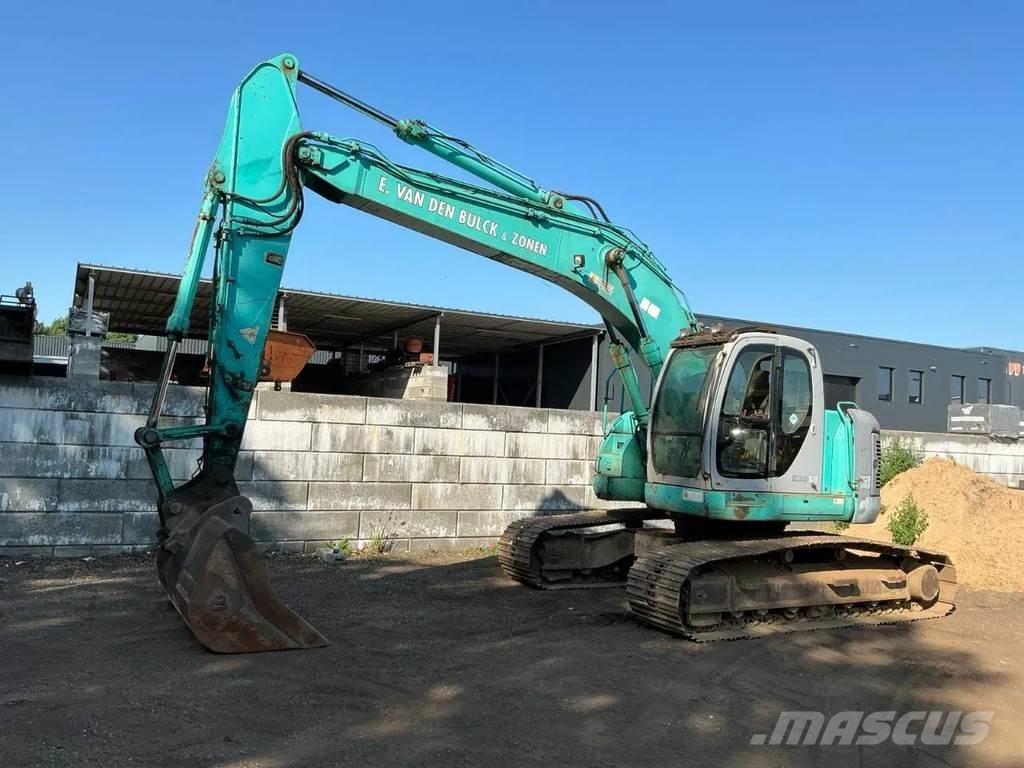 Kobelco SK235SR Гусеничные экскаваторы