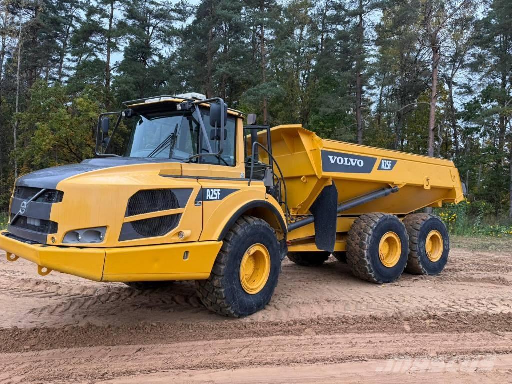 Volvo A 25 F Шарнирно-сочленённые самосвалы