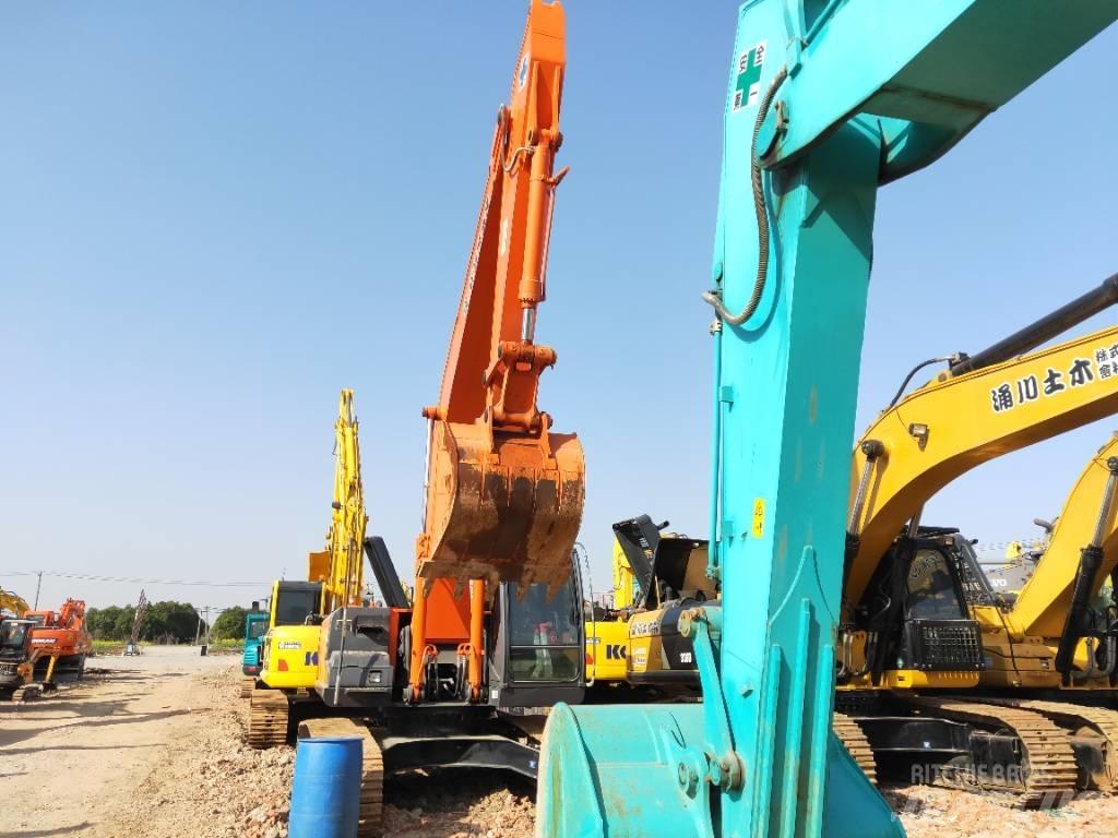 Hitachi ZX 240-3 Гусеничные экскаваторы