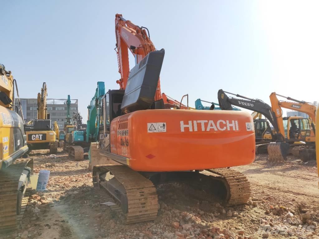 Hitachi ZX 240-3 Гусеничные экскаваторы