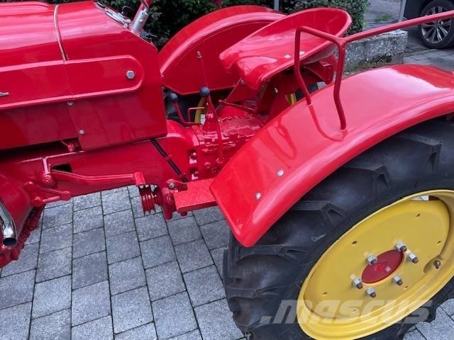 Porsche Junior 108 Трактора