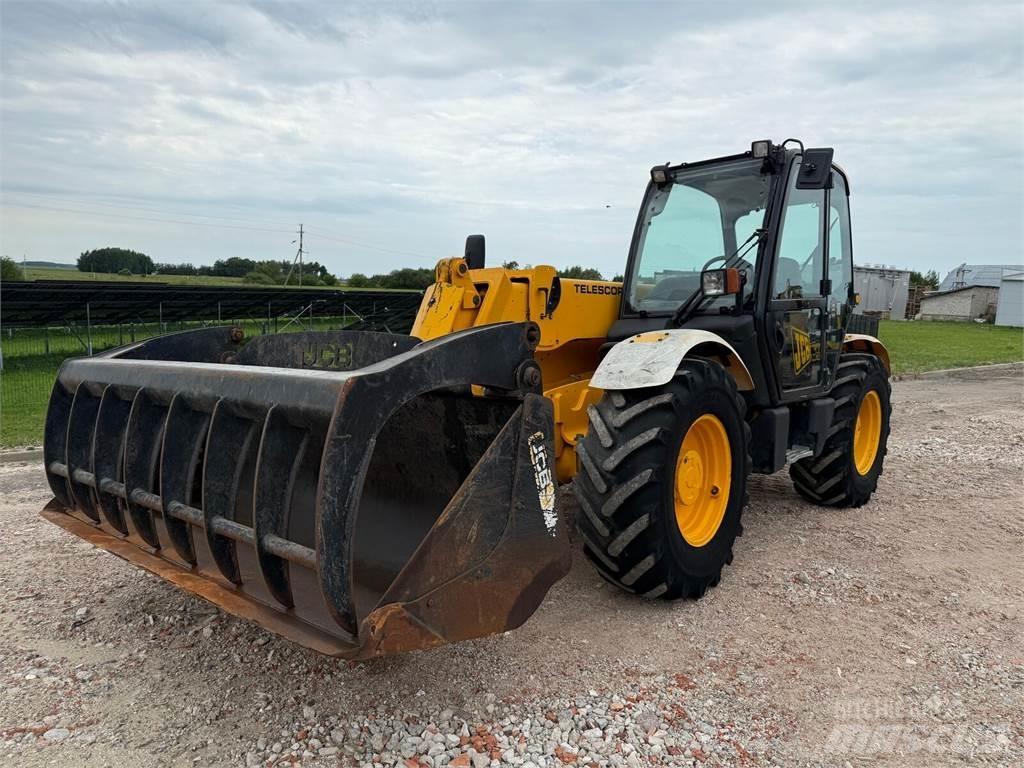 JCB  Телескопические погрузчики