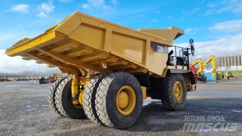 CAT 772 Карьерные самосвалы