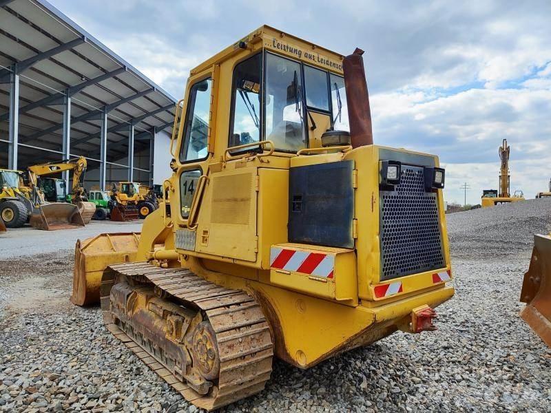 CAT 943 Гусеничные фронтальные погрузчики