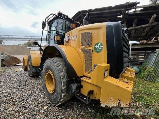 CAT 950M Фронтальные погрузчики