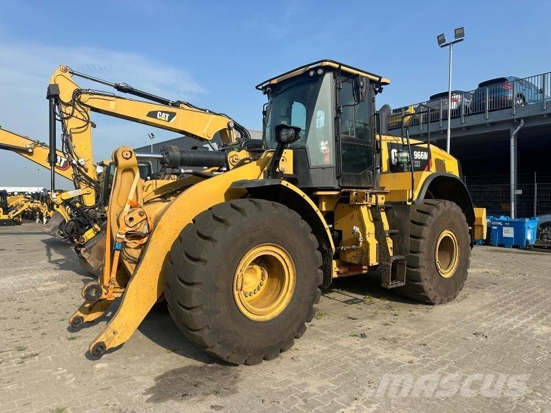 CAT 966M XE Фронтальные погрузчики