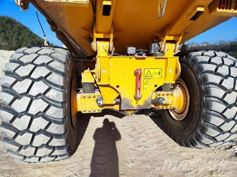 Volvo A45G Шарнирно-сочленённые самосвалы
