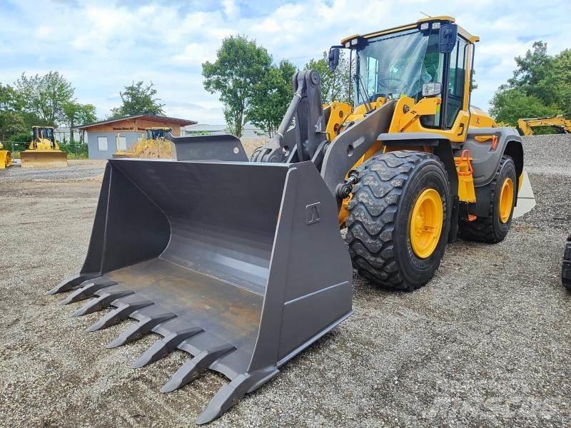 Volvo L110H Фронтальные погрузчики