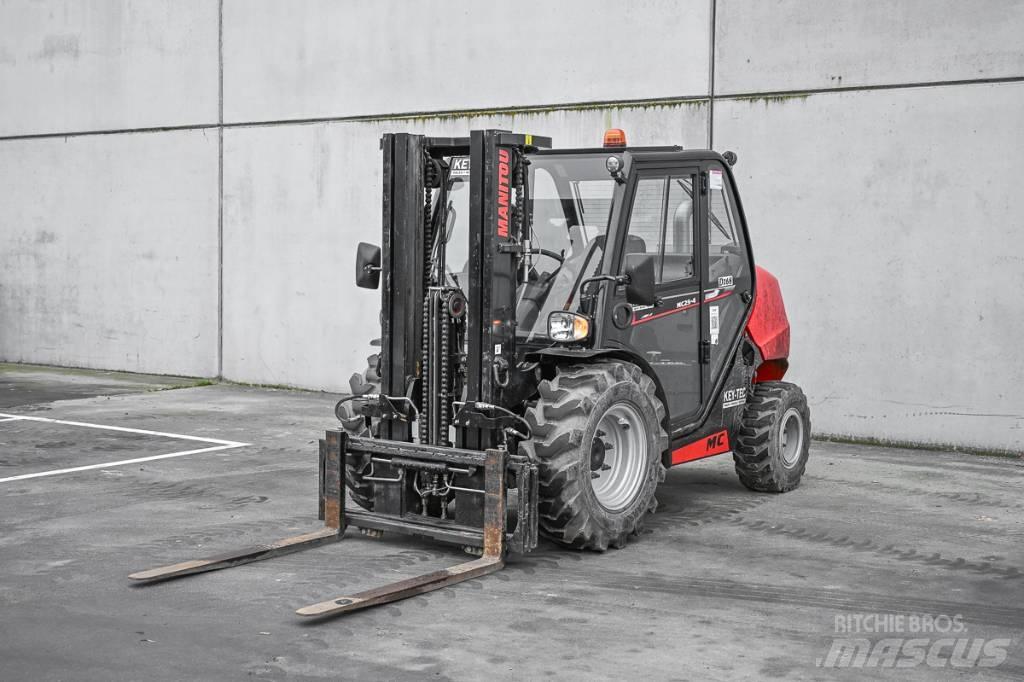 Manitou MC 25-4 Дизельные погрузчики