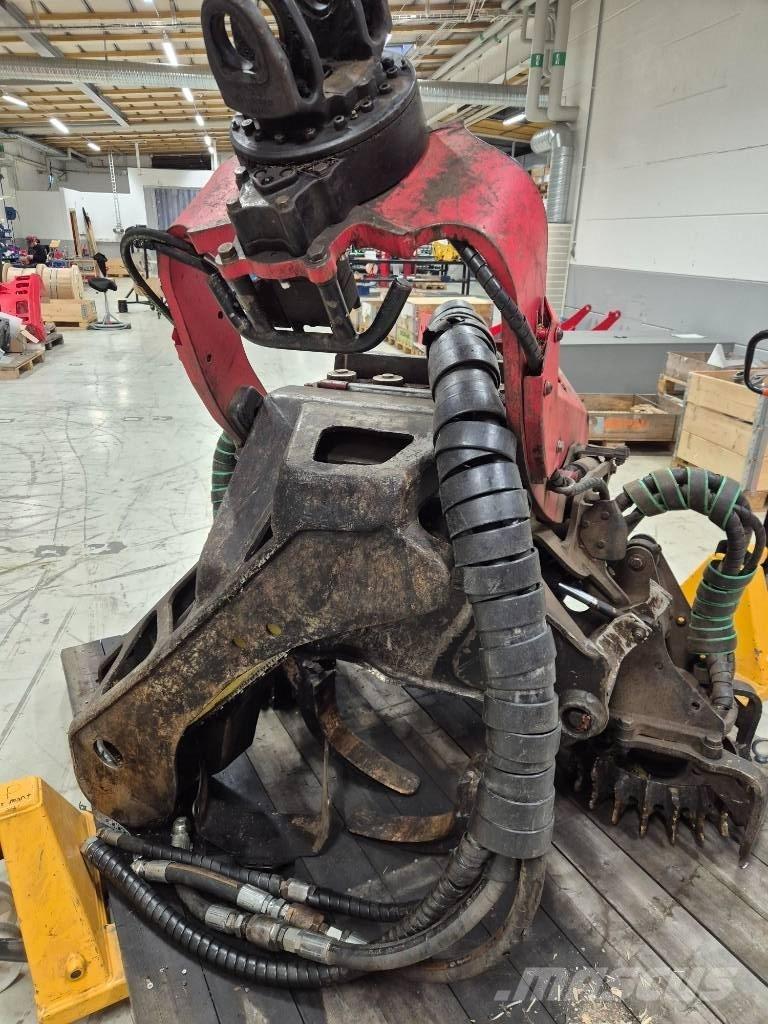 Komatsu C 144 Харвестерные головки