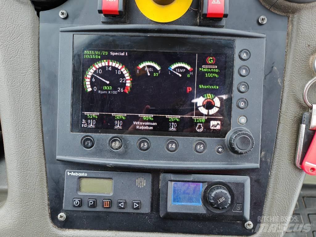 Huddig 1260 C Экскаваторы-погрузчики