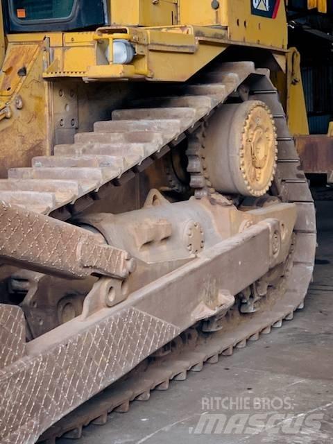 CAT D 9 T Гусеничные бульдозеры
