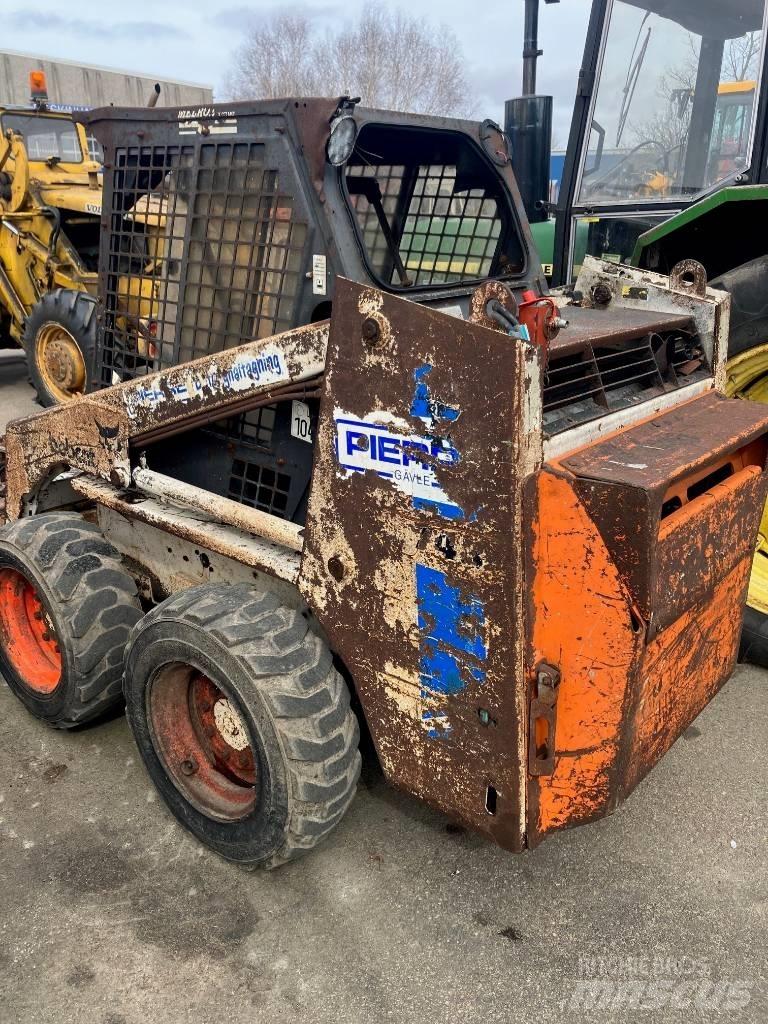 Bobcat 743 Мини-погрузчики