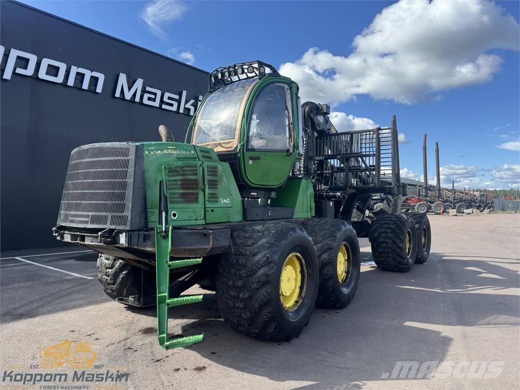 John Deere 1910E Форвардеры