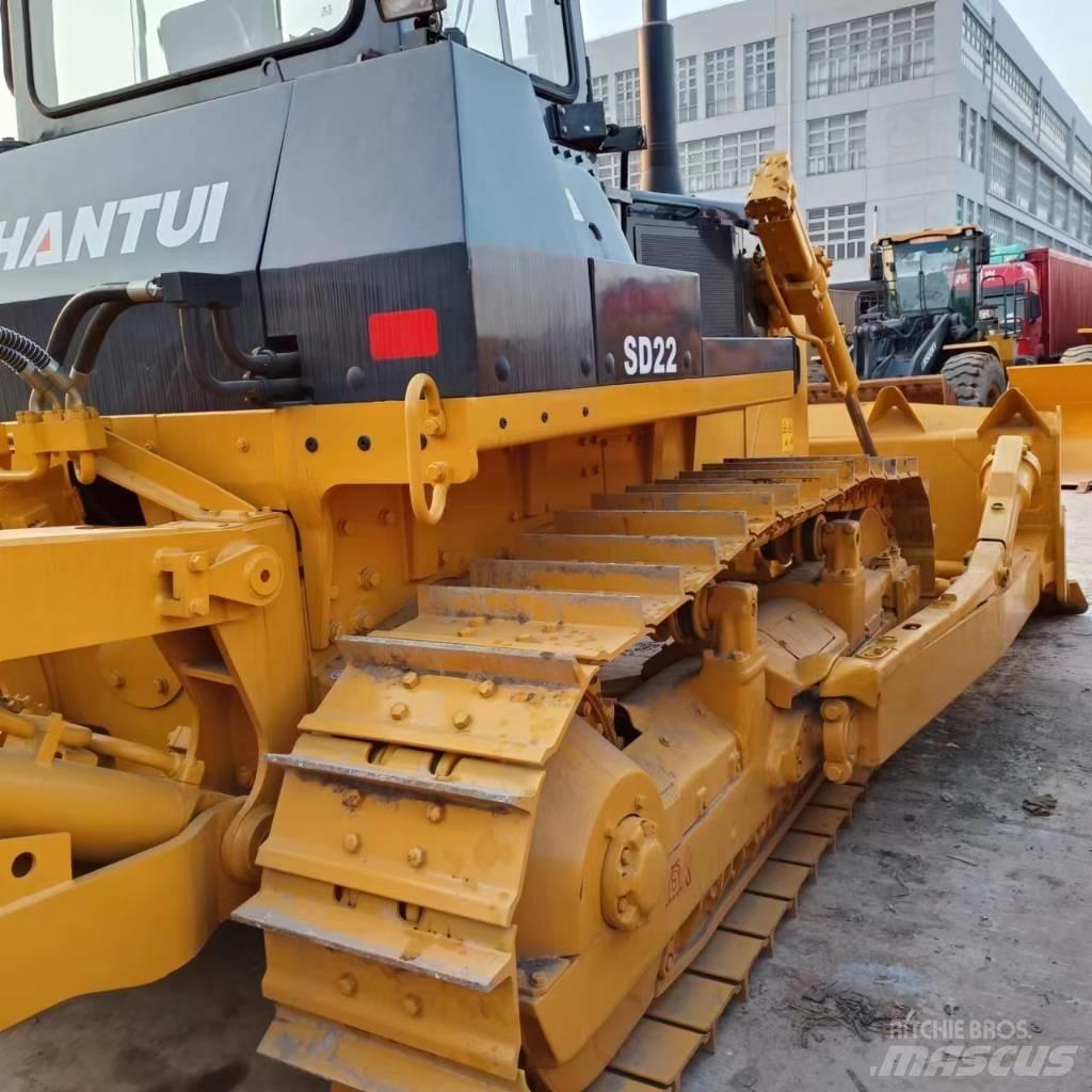 Shantui SD 22 Гусеничные бульдозеры
