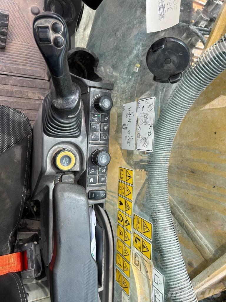 CAT 336 Гусеничные экскаваторы