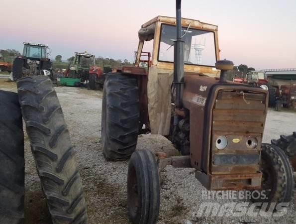 Massey Ferguson 275 Трактора