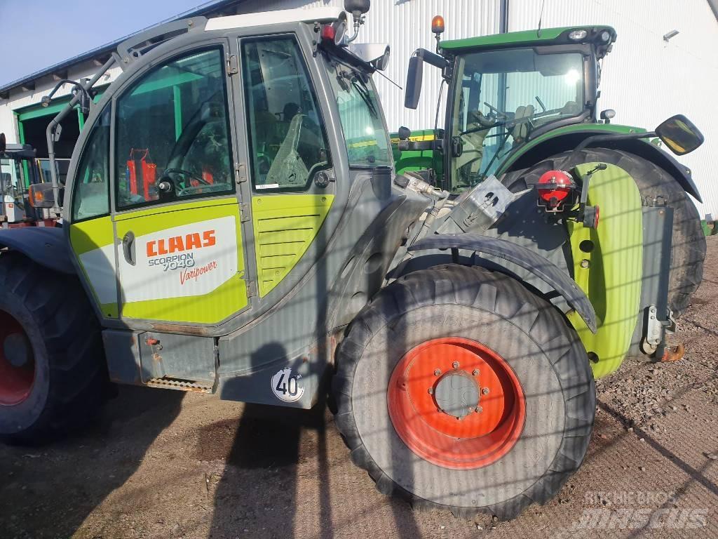 CLAAS Scorpion 7040 Телескопические погрузчики