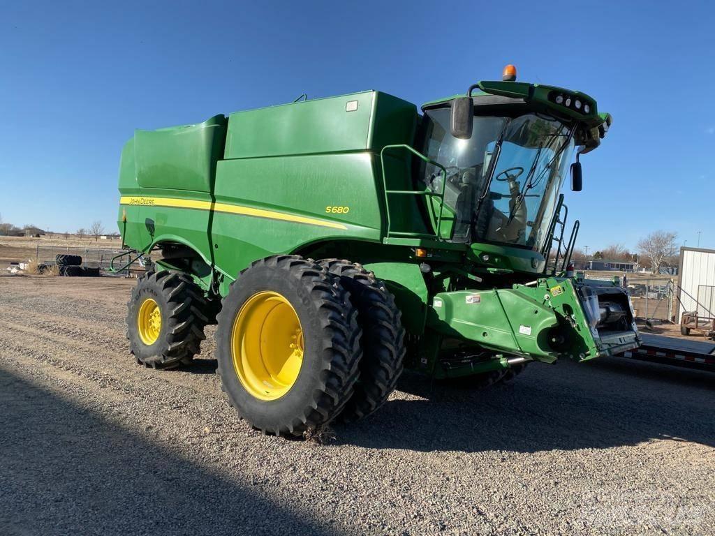 John Deere S 680 Зерноуборочные комбайны