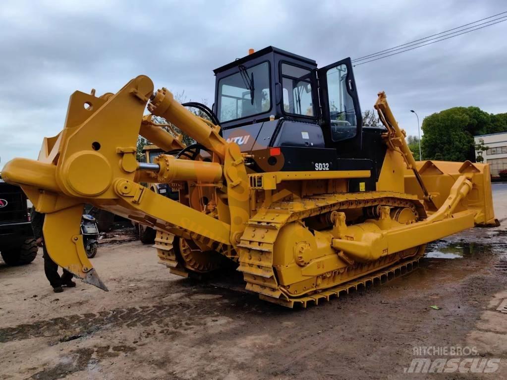 Shantui SD 32 Гусеничные бульдозеры