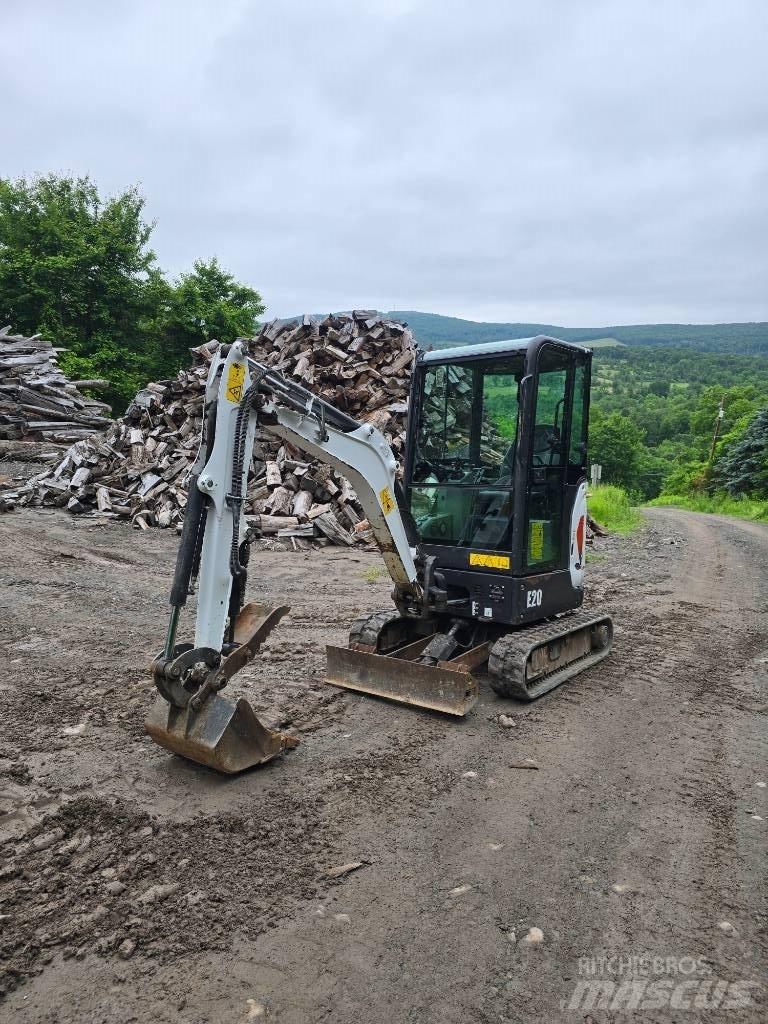 Bobcat E 20 Мини-экскаваторы