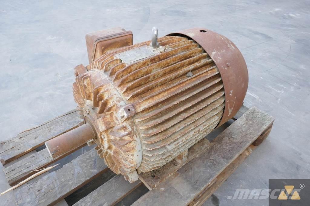  Toshiba 30KW Двигатели