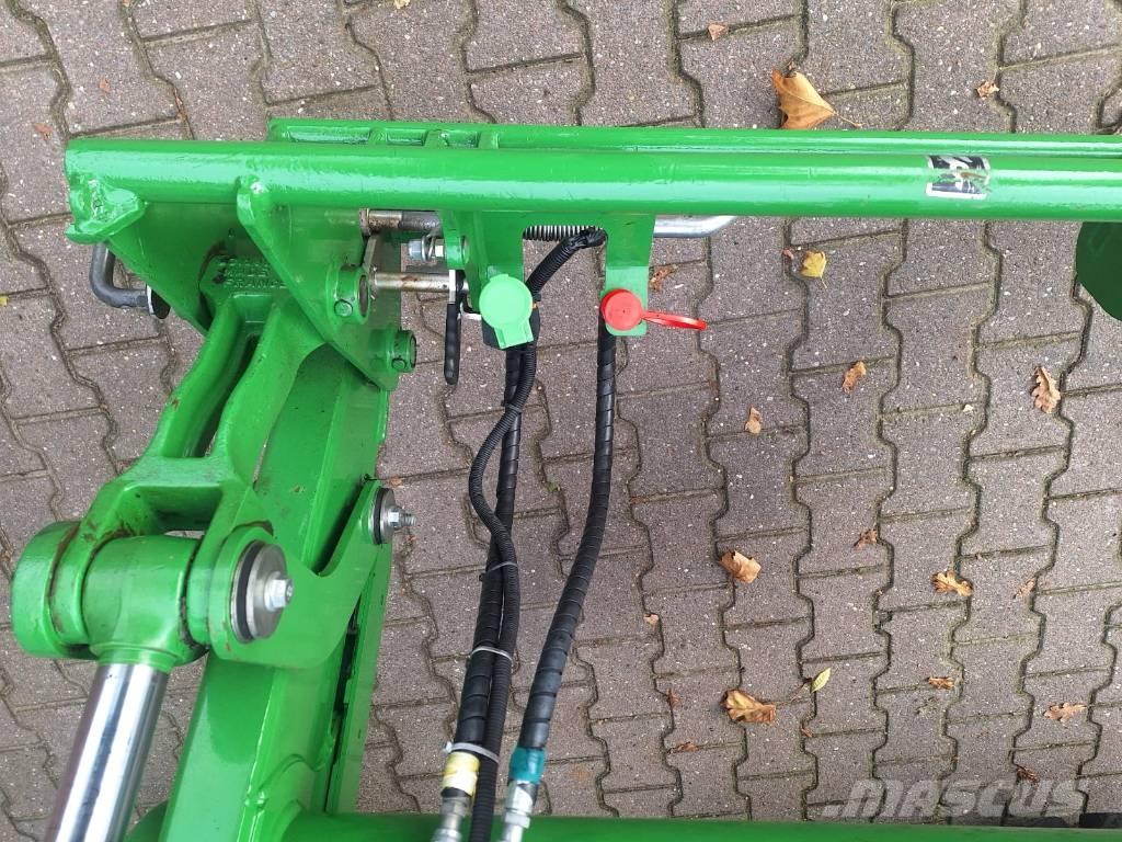 John Deere 5075M Трактора