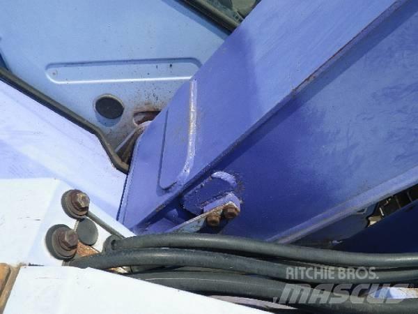 Komatsu PC75UU Гусеничные экскаваторы