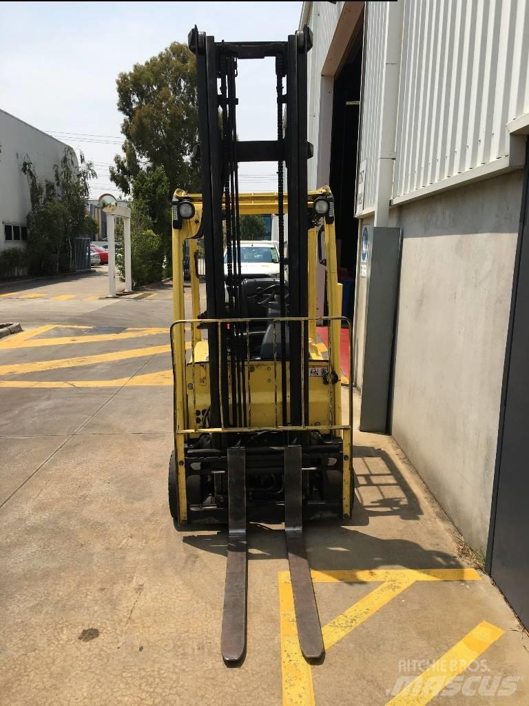 Hyster J1.8XNT Электропогрузчики