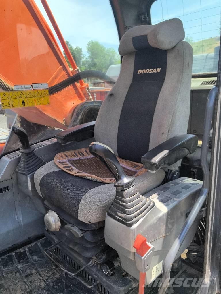Doosan DX 340 LC-9C Гусеничные экскаваторы