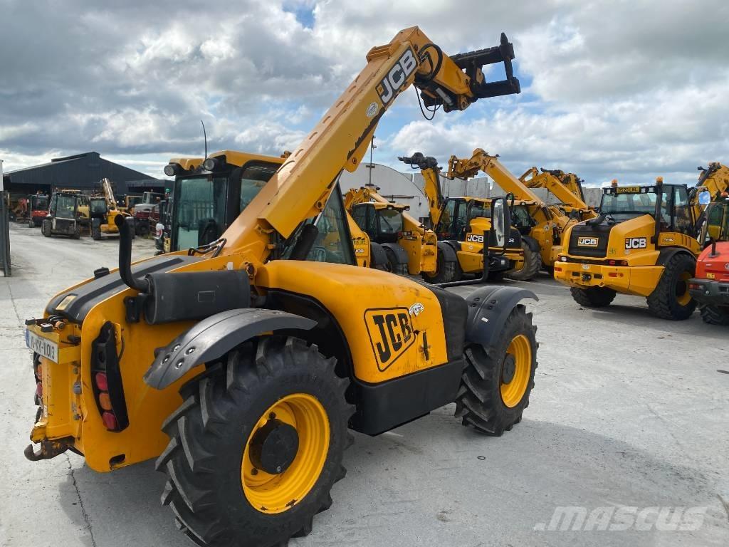JCB 526-56 Сельскохозяйственные телескопические погрузчики