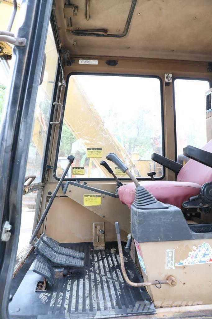 CAT E 70 B Мини-экскаваторы