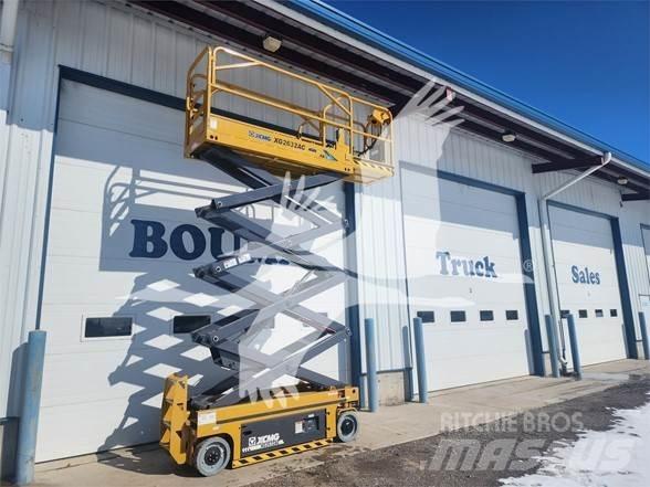 XCMG XG2632AC Ножничные подъемники