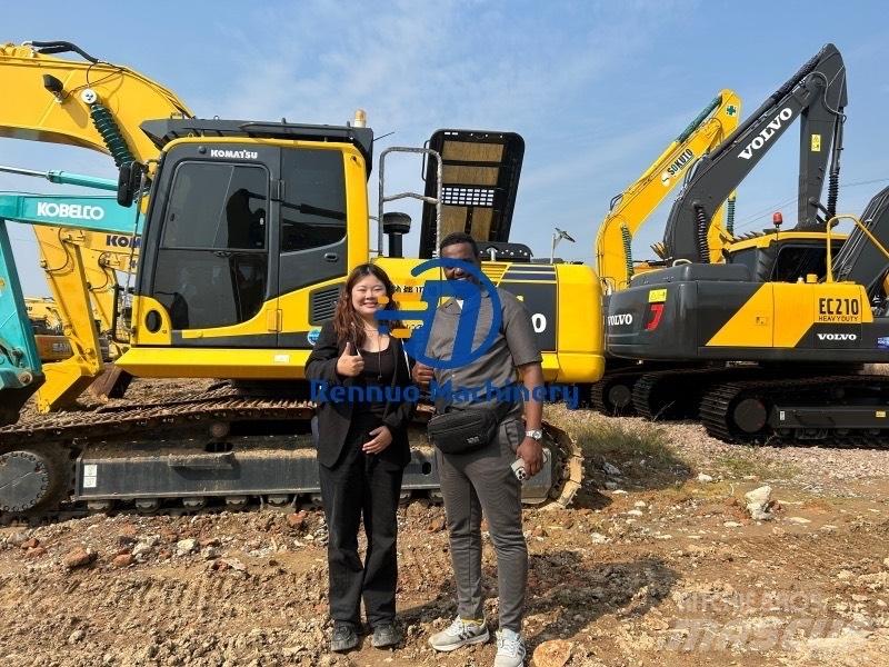 Komatsu PC200-7 Гусеничные экскаваторы