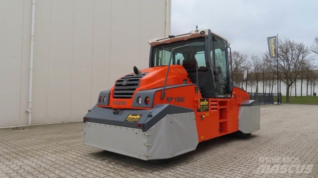 Hamm HP180i Пневматические катки