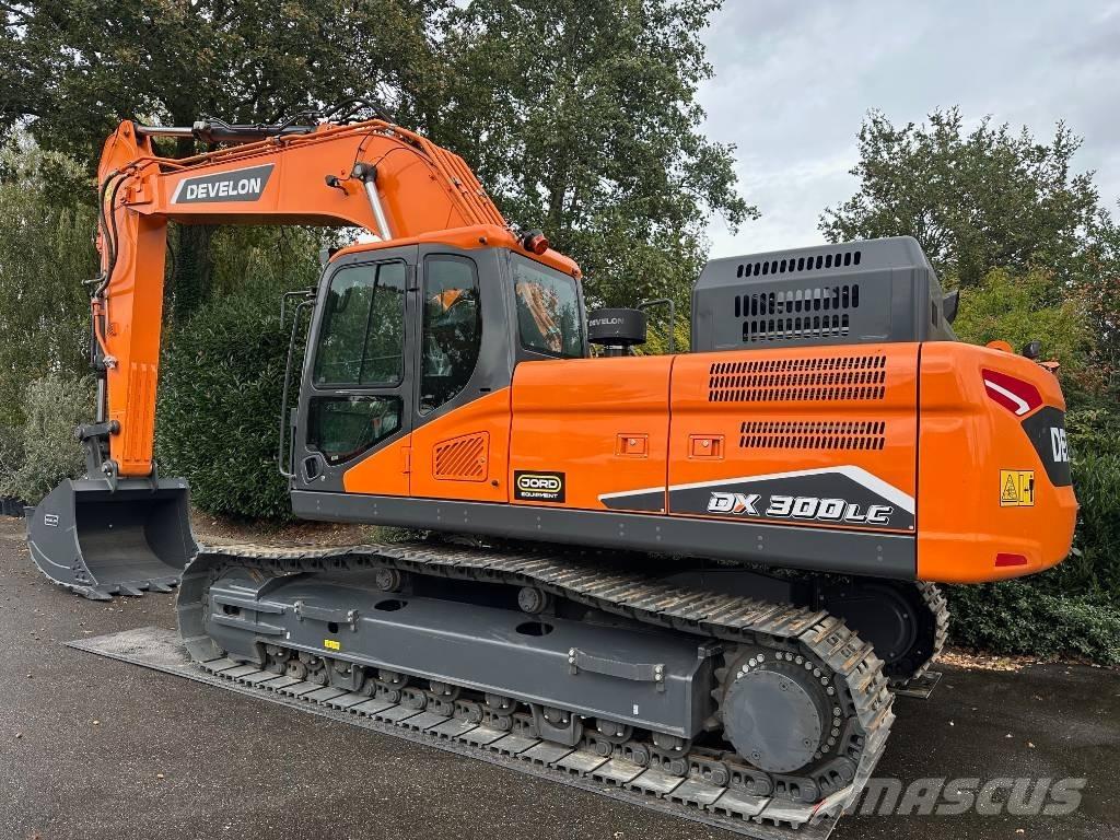 Develon DX 300 LC-7M Гусеничные экскаваторы
