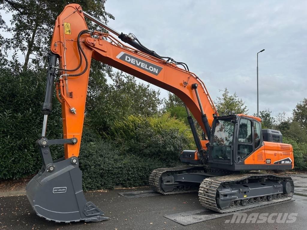 Develon DX 300 LC-7M Гусеничные экскаваторы