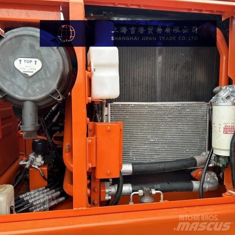 Doosan DX 150 Гусеничные экскаваторы