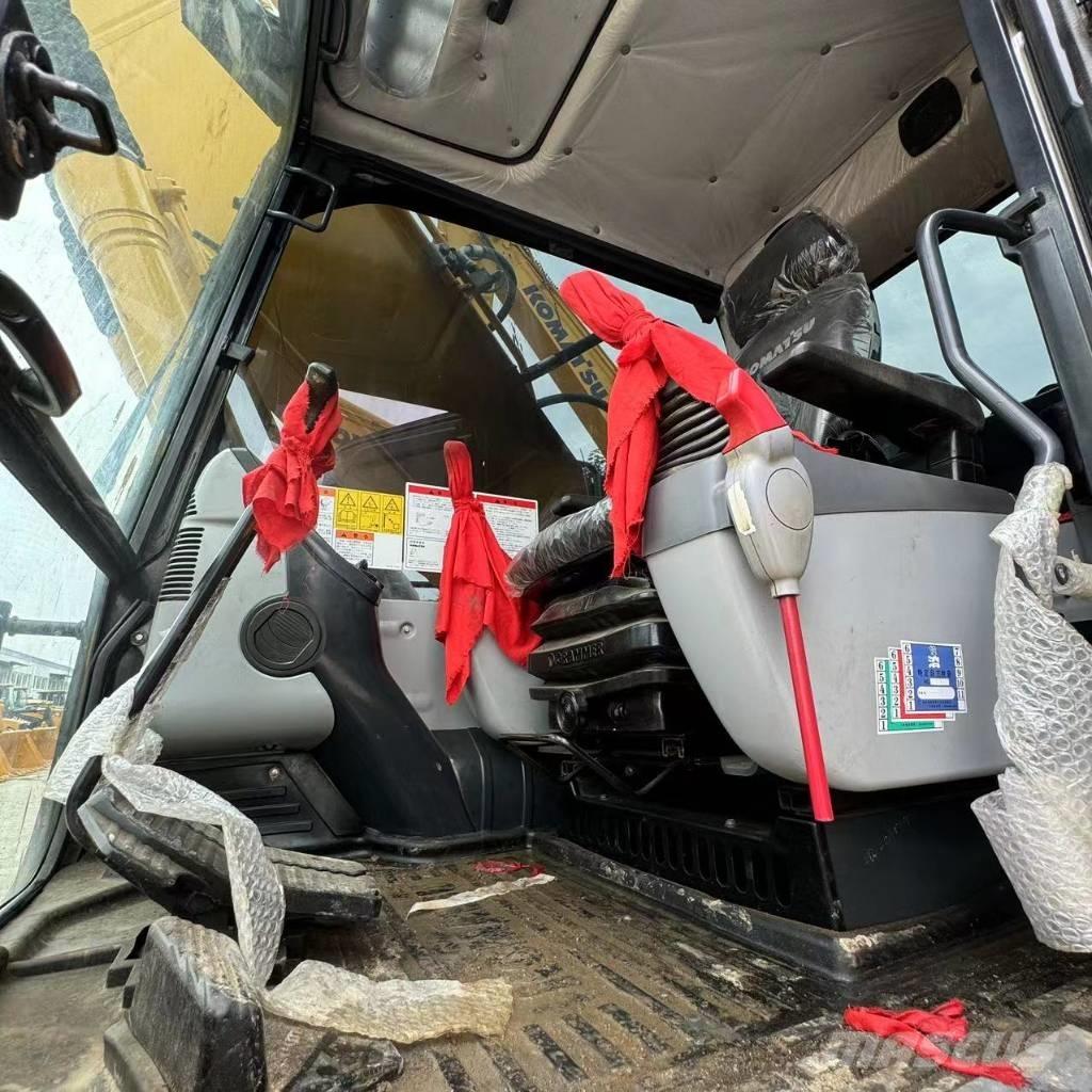 Komatsu PC 220-8 Гусеничные экскаваторы