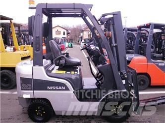 Nissan NP1F1M20J Газовые погрузчики