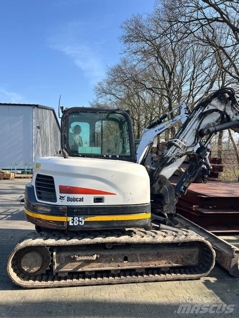 Bobcat E 85 Малые экскаваторы 7т-12т