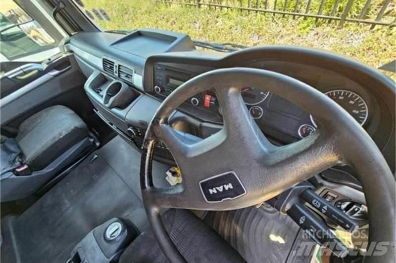 MAN 27 SERIES Специальные грузовики