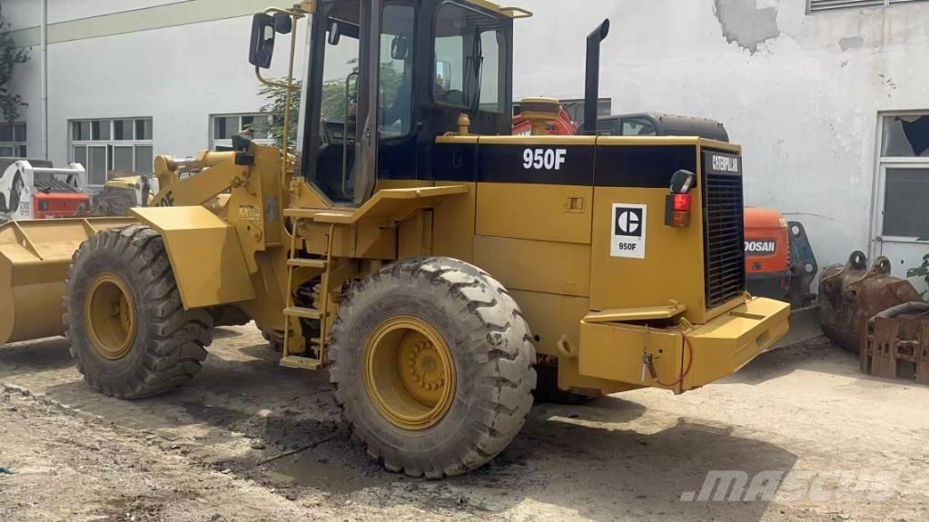 CAT 950 F Фронтальные погрузчики