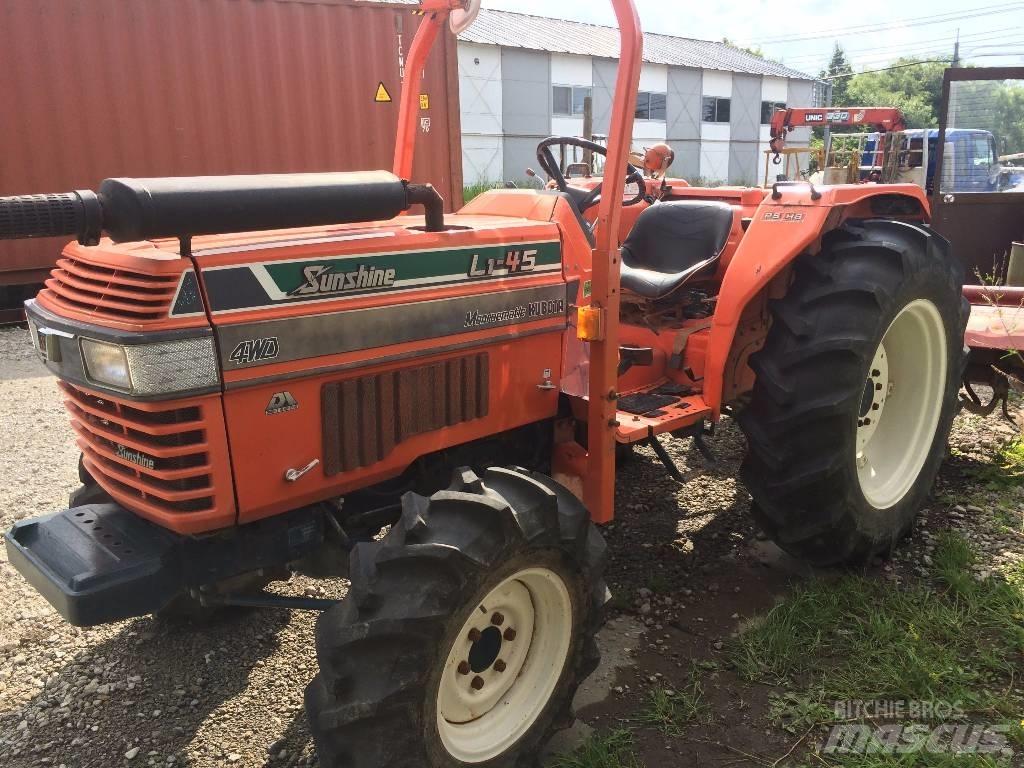 Kubota L1-45 Трактора