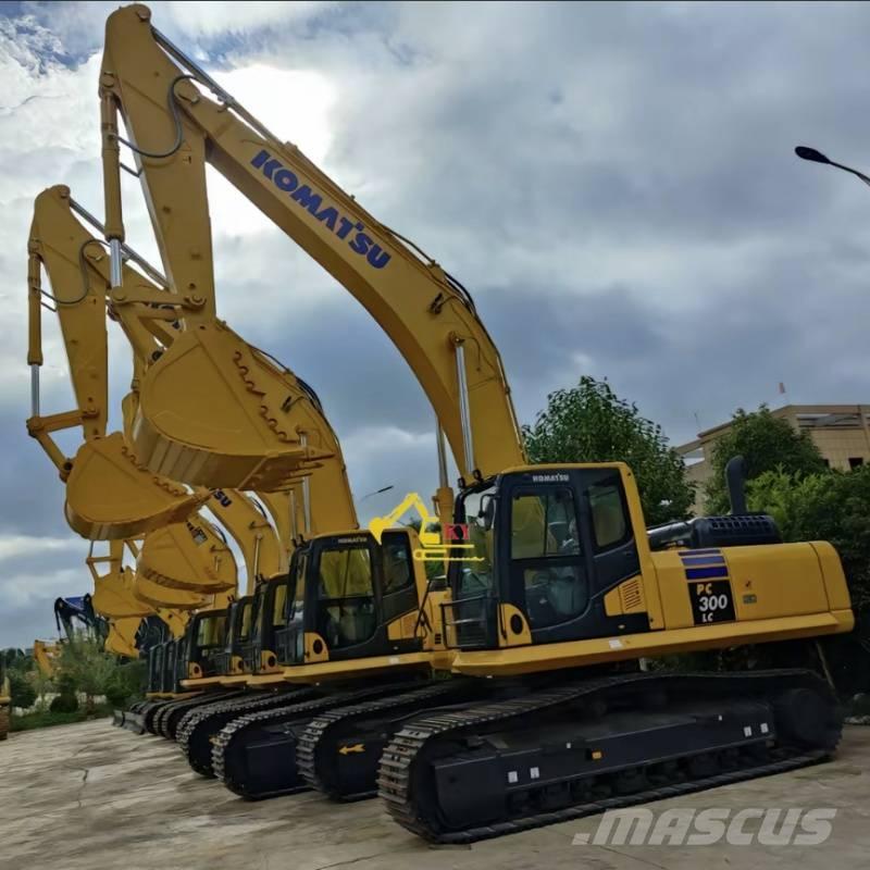 Komatsu PC 300-8 Гусеничные экскаваторы