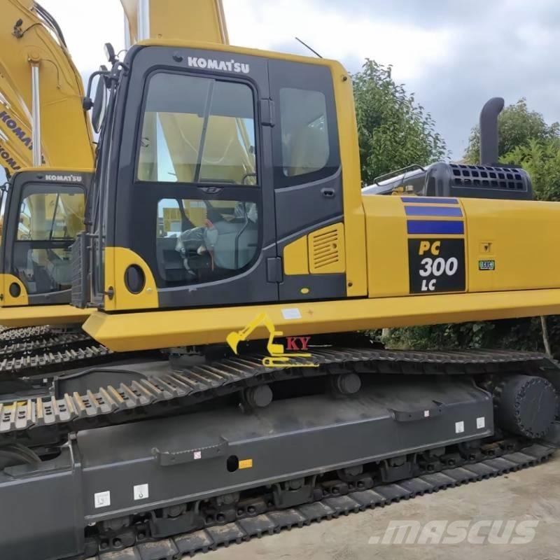 Komatsu PC 300-8 Гусеничные экскаваторы