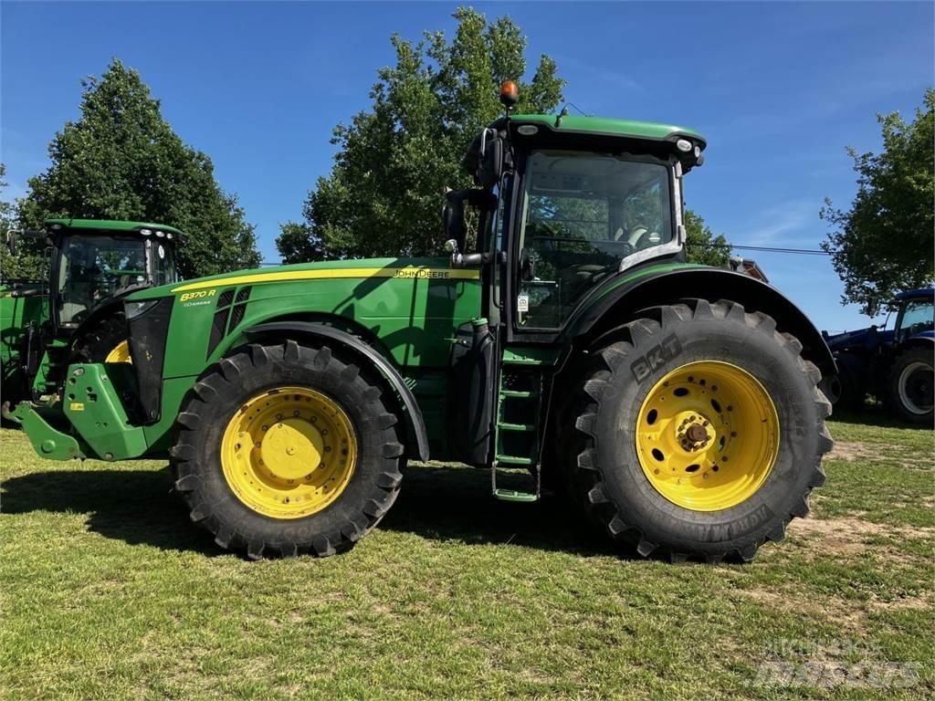 John Deere 8370R Трактора